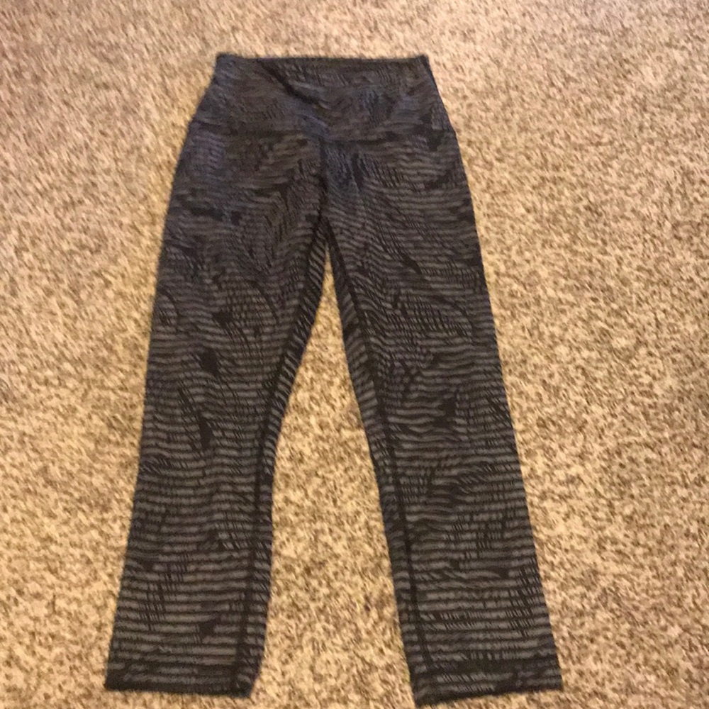 Lululemon Crops
